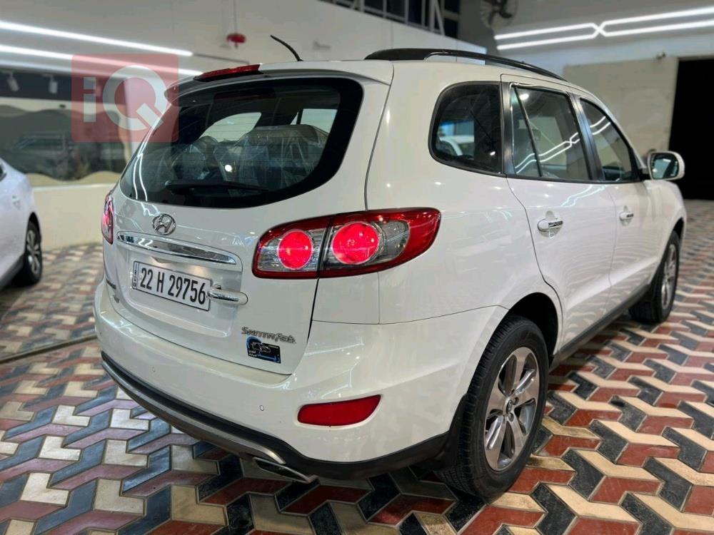 هيونداي سانتافي